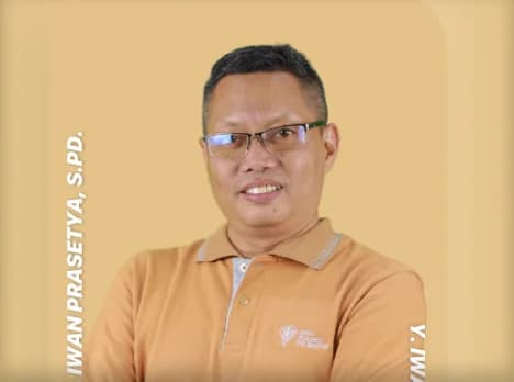 Y. Iwan Prasetyo, S.Pd.