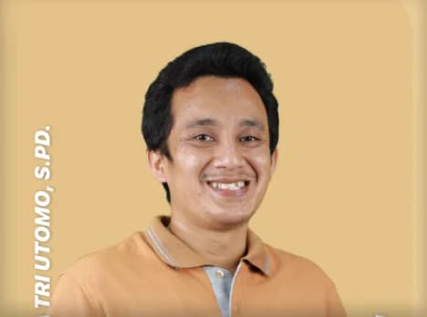 Nova Tri Utomo, S.Pd.